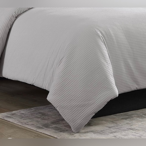 Vera Wang Waffle Pique Cotton Comforter Set Grey Queen - Picture 6 of 7